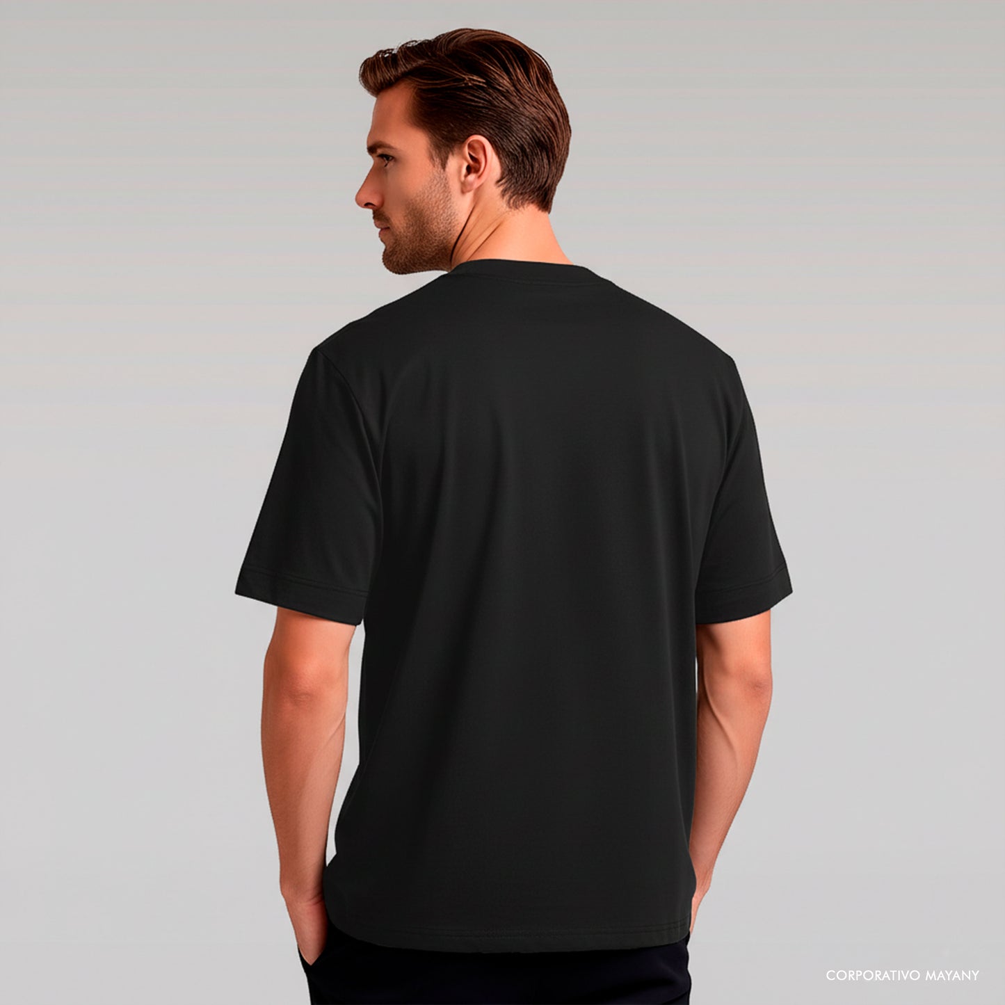 PLAYERA BÁSICA NEGRA 𝗠𝗔𝗬𝗢𝗥𝗘𝗢+