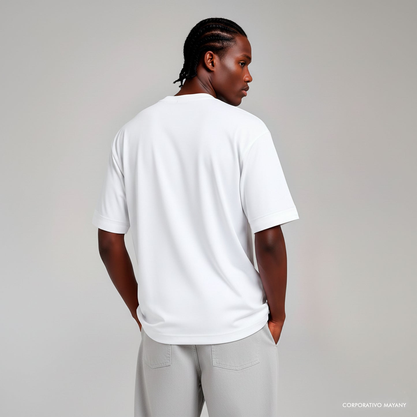 PLAYERA BÁSICA BLANCA 𝗠𝗔𝗬𝗢𝗥𝗘𝗢+