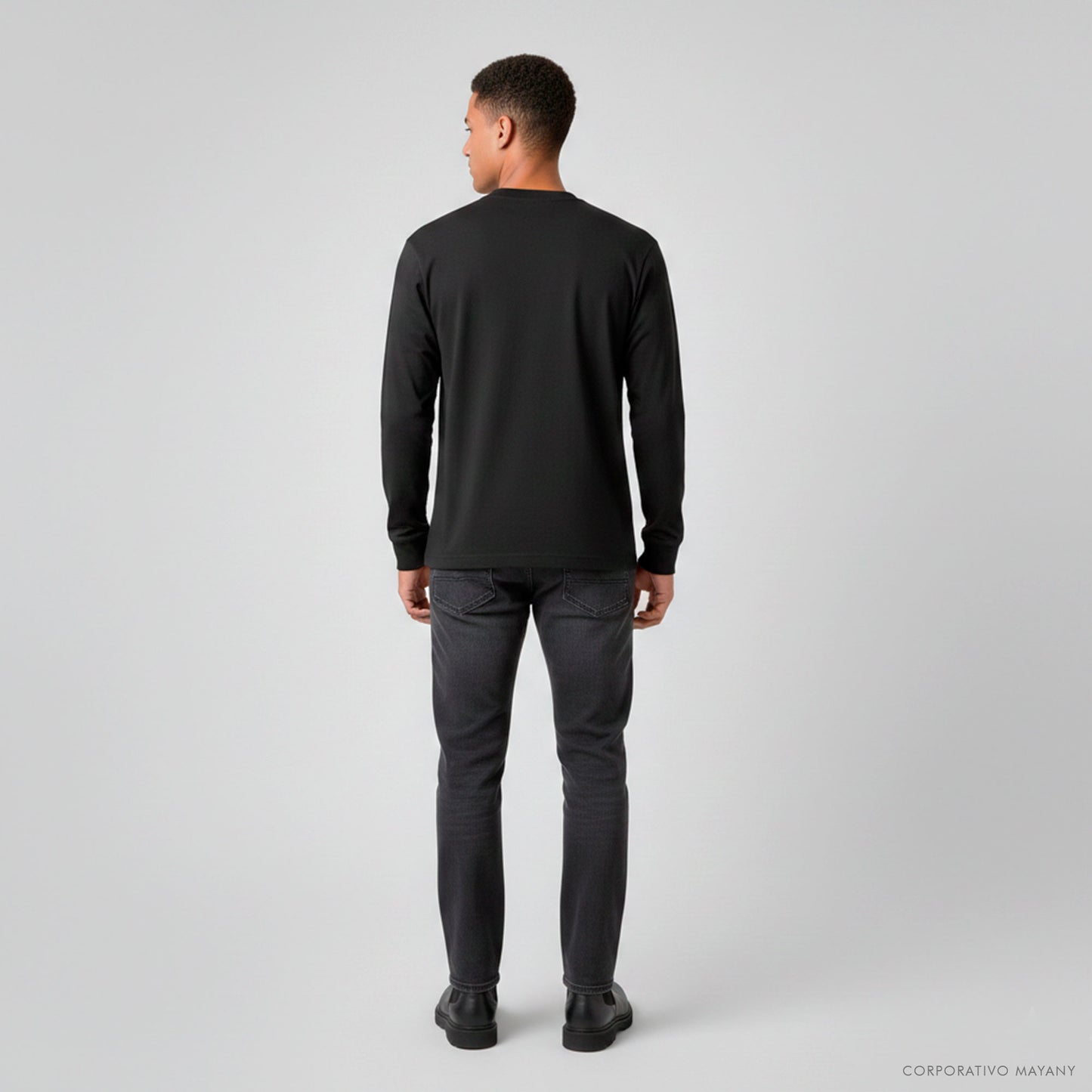 PLAYERA MANGA 𝗟𝗔𝗥𝗚𝗔 𝗡𝗘𝗚𝗥𝗔